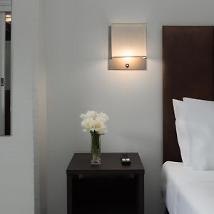Superior Room 1 King 1 Single Bed